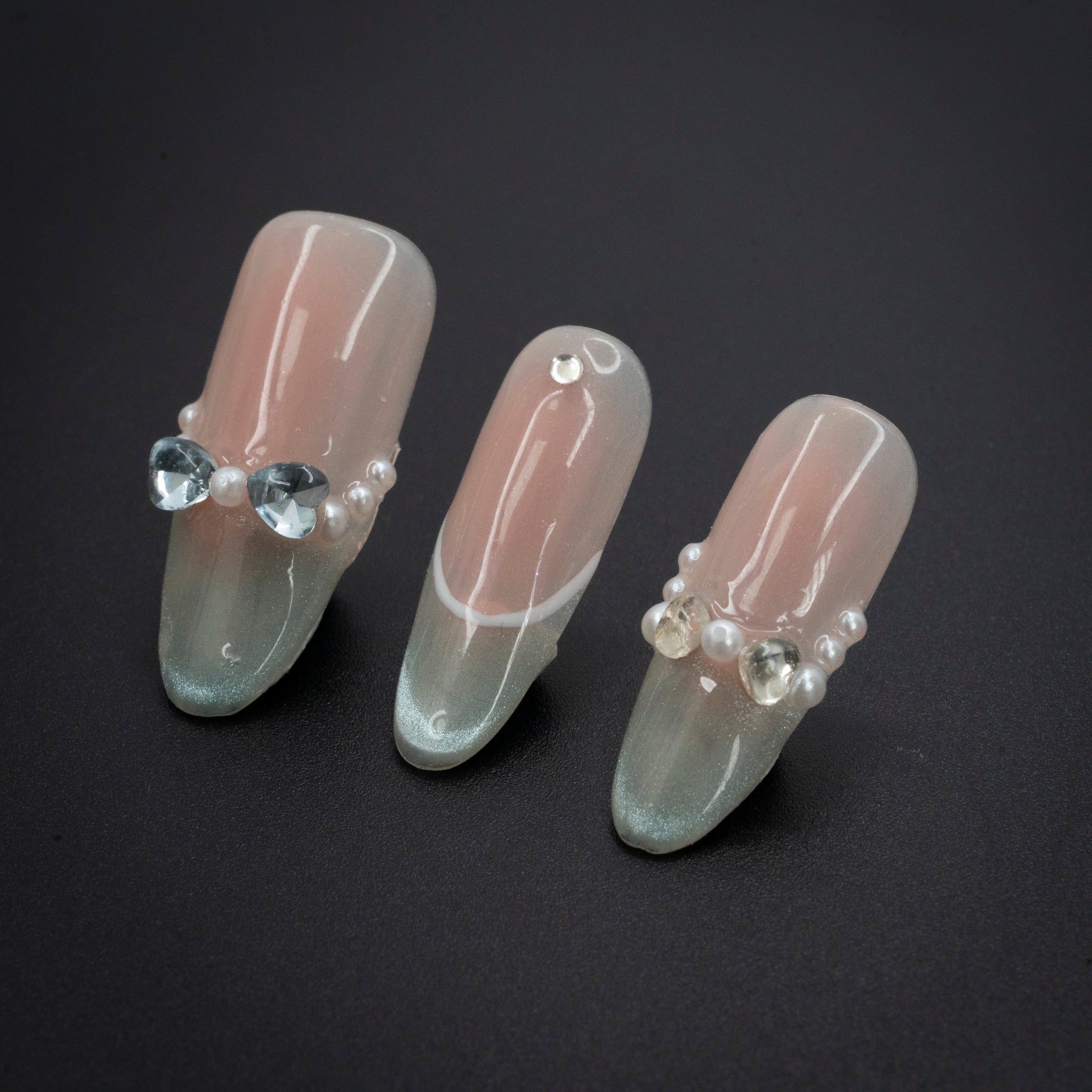 "Velvet Pearl" Luxury Pearl Gem Nude Ombre Press-On Nails - Almond Nails