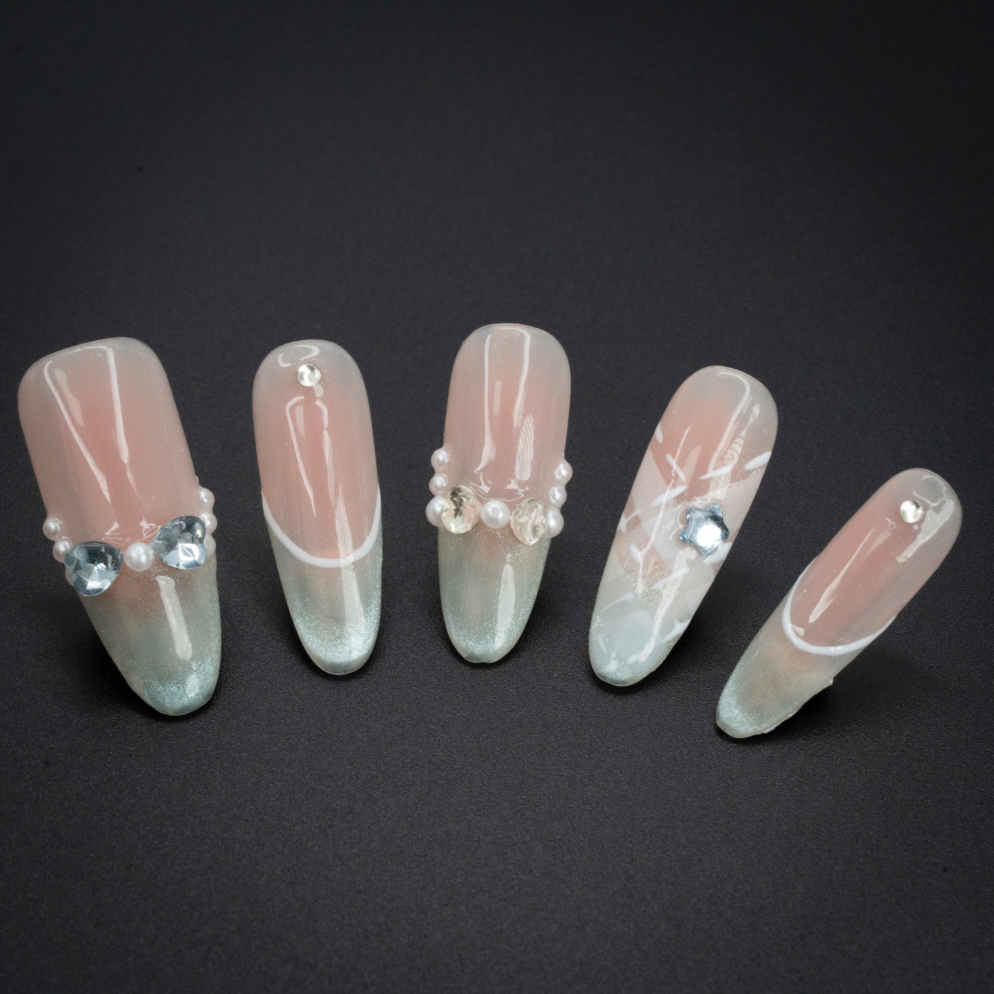 "Velvet Pearl" Luxury Pearl Gem Nude Ombre Press-On Nails - Almond Nails